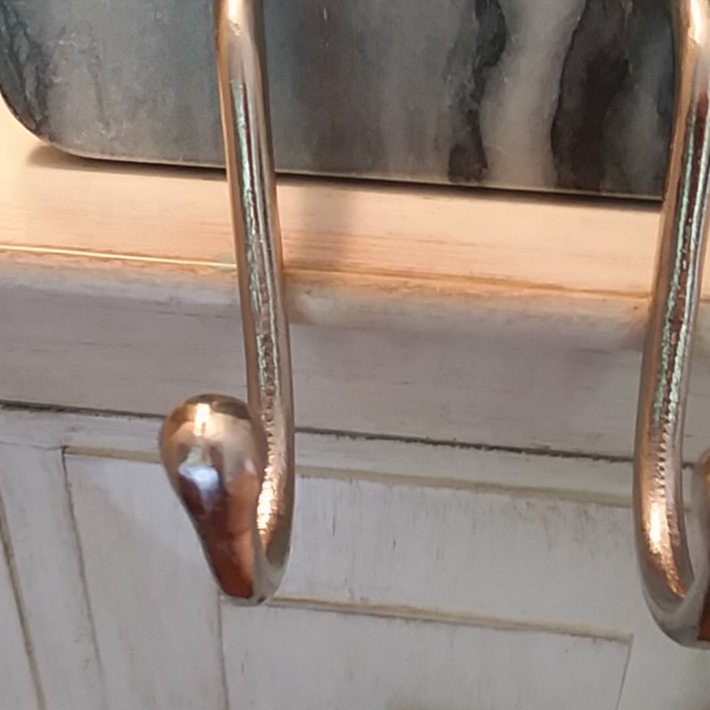 NWOT Hanging Wall Hooks - Picture 3 of 7